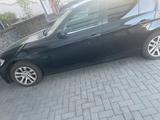 BMW 318d bmw schwarz - BMW 318 aus 2006: 318d