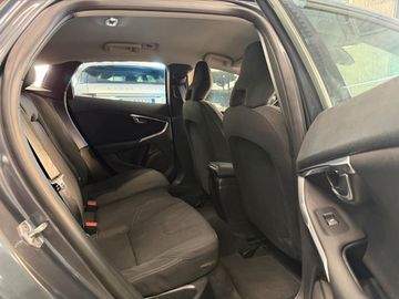 Volvo V40 - 12