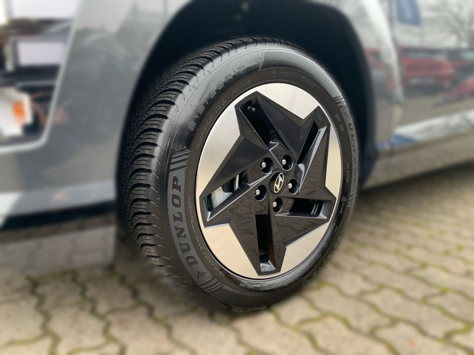 Fahrzeugabbildung Hyundai KONA Advantage Navi Allwetterreifen