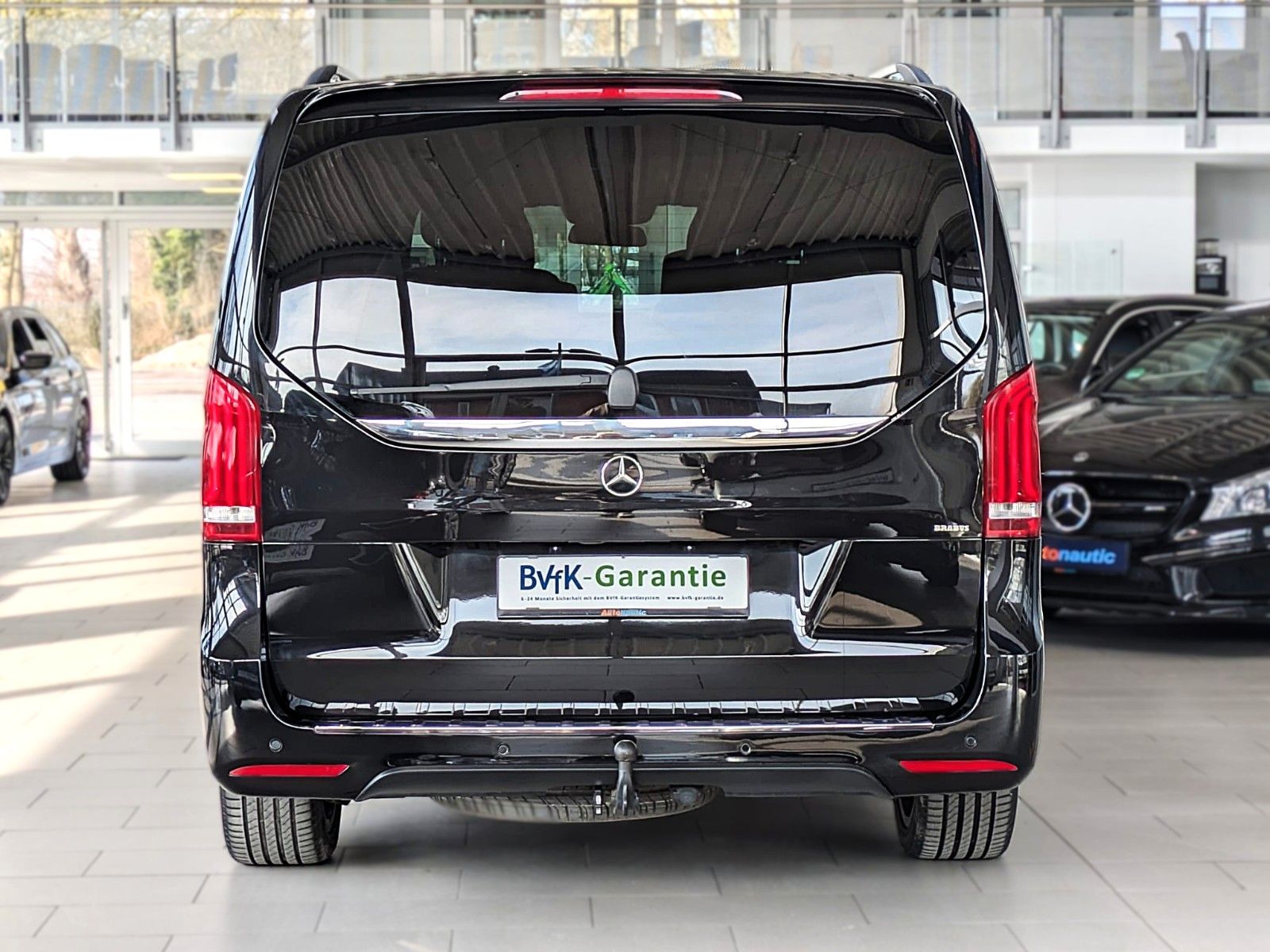 Fahrzeugabbildung Mercedes-Benz V 250d AMG 4M LANG 6 SITZE VIP SHUTTLE MEGAVOLL!