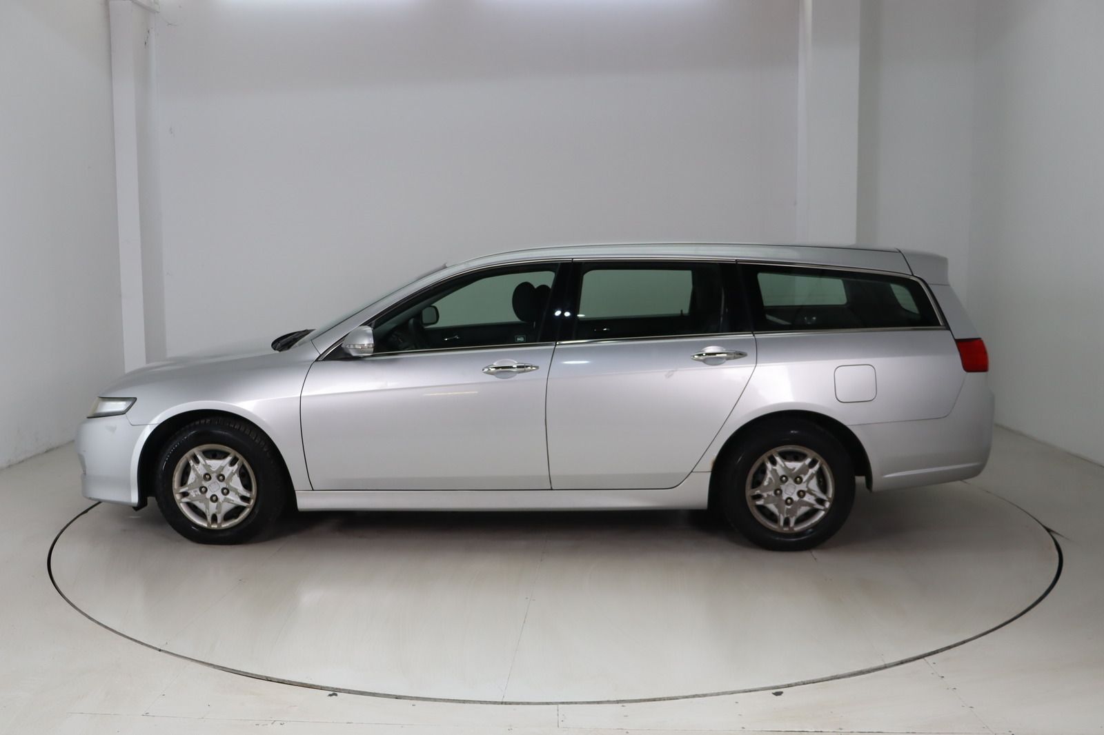 Fahrzeugabbildung Honda Accord Tourer 2.0 Comfort