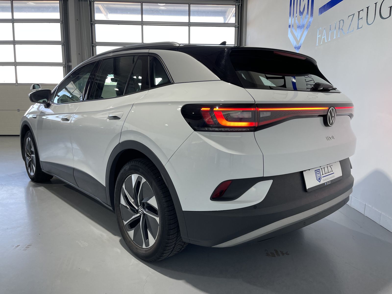 Fahrzeugabbildung Volkswagen ID.4 Pro Performance 150 kW**WP*Fahrschule*