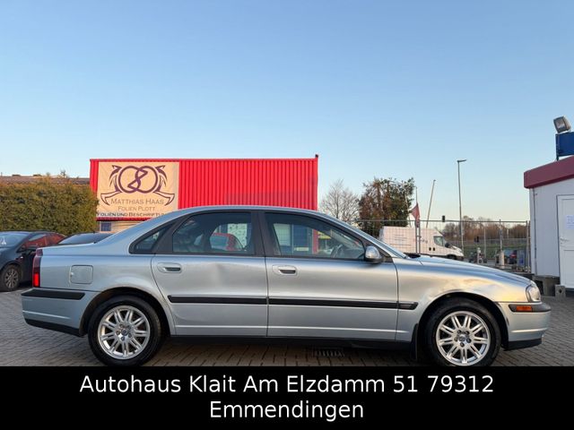 Fahrzeugabbildung Volvo S80 2.4 Automatik Leder TÜV Schiebedach