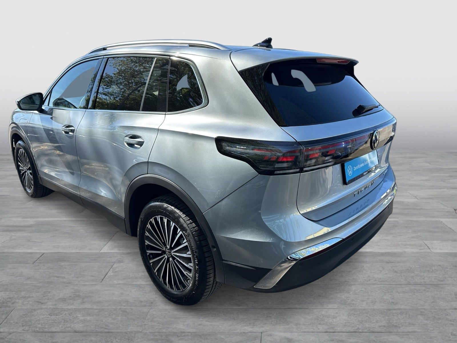 Volkswagen Tiguan 1.5 HYBRID ELEGANCE AHK 360°CAM HD-MATRIX foto 5