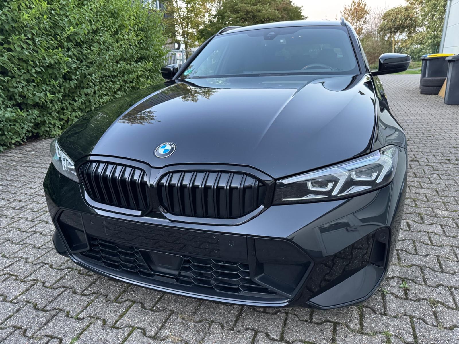 BMW 318D LCI M SPORTPAKET ACC AMBIENT PANORAMA 1HAND