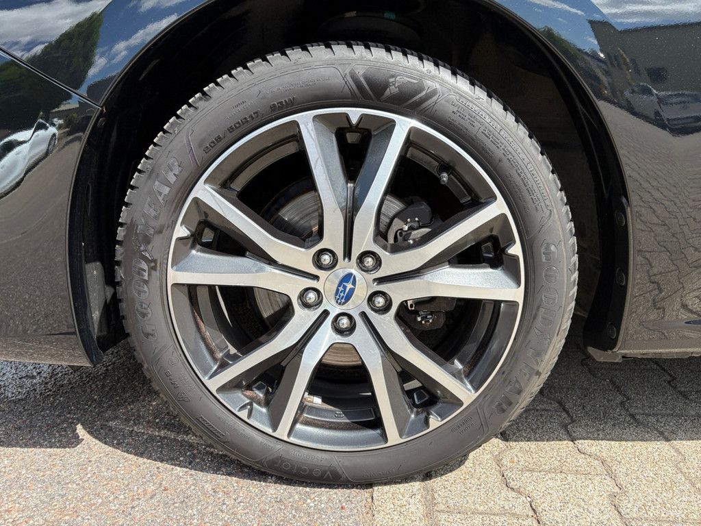 Fahrzeugabbildung Subaru Impreza 2.0 Exclusive