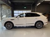 Bentley Bentayga 4.0 V8 Mulliner First Edition DUO-TONE - Bentley Bentayga aus 2022