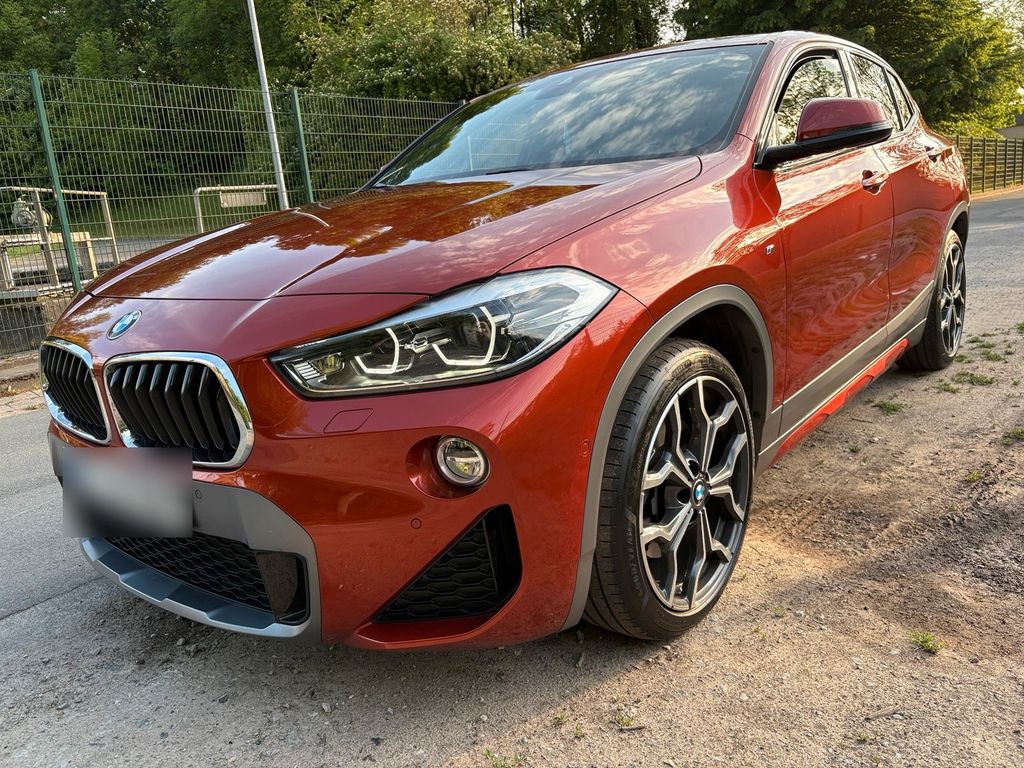 Image of BMW X2