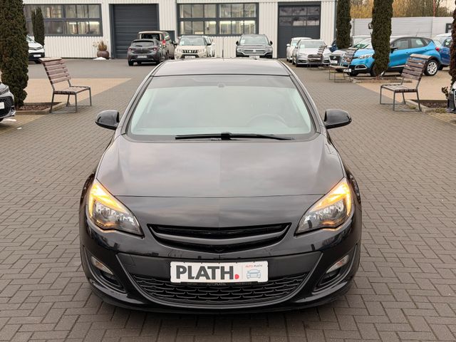 Opel Astra  J Lim. 5-trg. Active