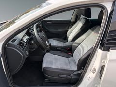 Fahrzeugabbildung Seat Toledo Style 1.2 TSI - Navi*Kamera*LED*Sitzhzg!!