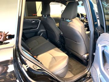 Toyota RAV 4 - 9