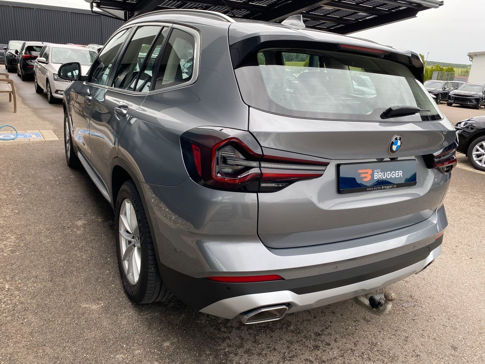 BMW X3 20d xDrive AHK LED NAVI DAB Kamera Keyless... foto 4