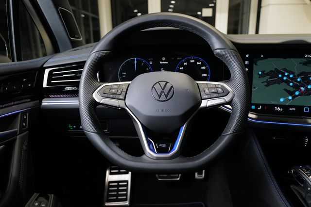 Volkswagen Touareg R eHybrid 4Motion AHK Dynaudio HuD 360° 