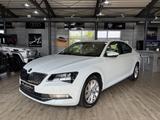 Skoda Superb Style*ACC*CARPLAY*ELEKTR.SITZE*KEYLESS GO - Skoda Superb: Weiß
