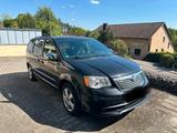 Lancia Voyager 2.8 MultiJet 16v Silver Automatik Silver - Lancia Voyager: Silver
