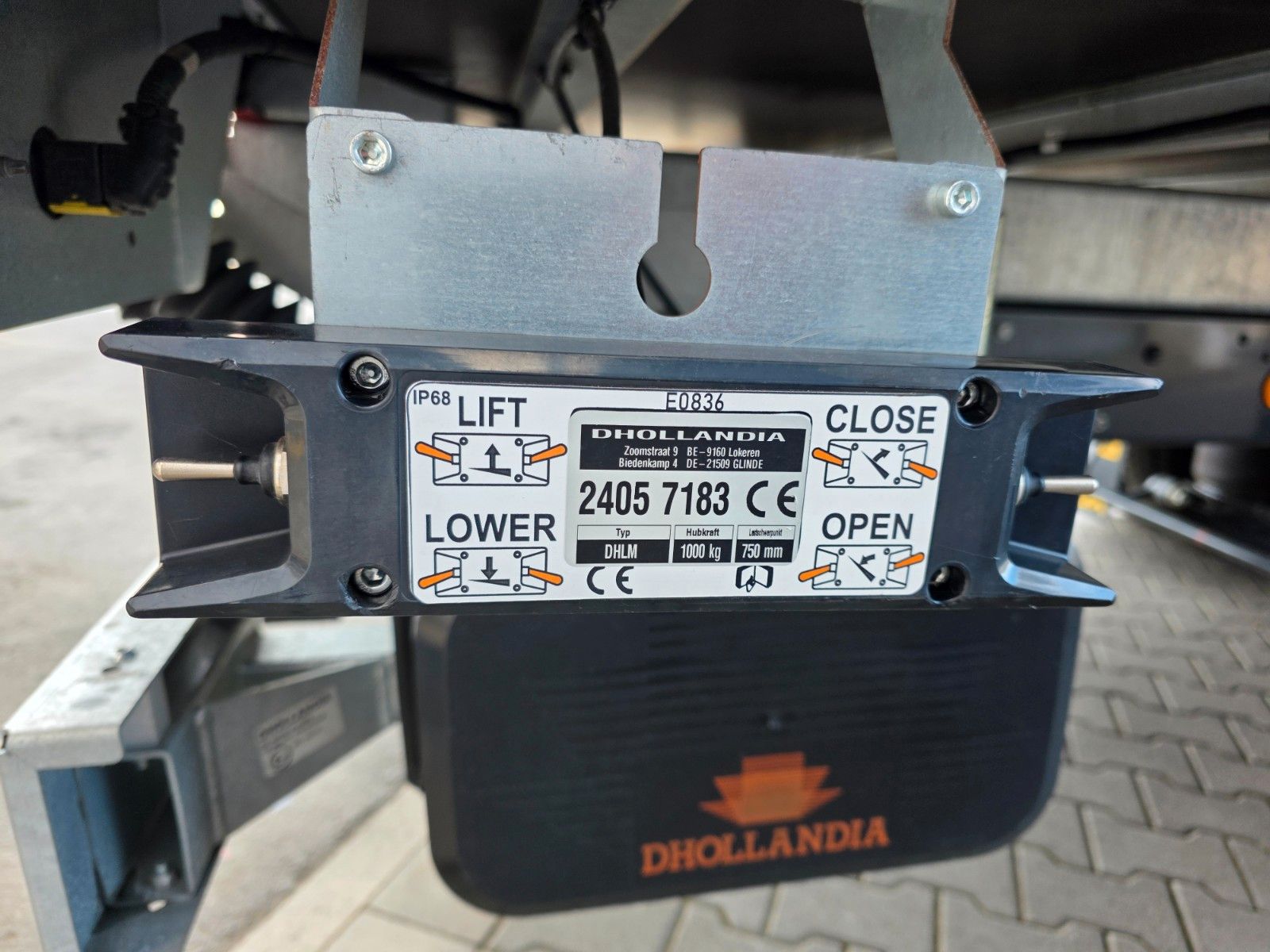 Fahrzeugabbildung Iveco Eurocargo ML75E19/P LBW 1.000kg Kamera Spoiler