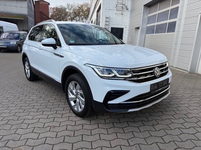 Volkswagen Tiguan Elegance 4Motion+PDC+Navi+LED+DAB+LM imagem 3