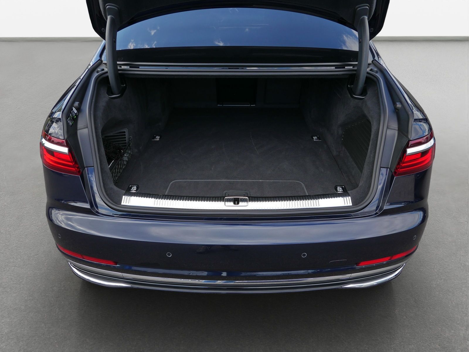 Audi A8 - Bild 12