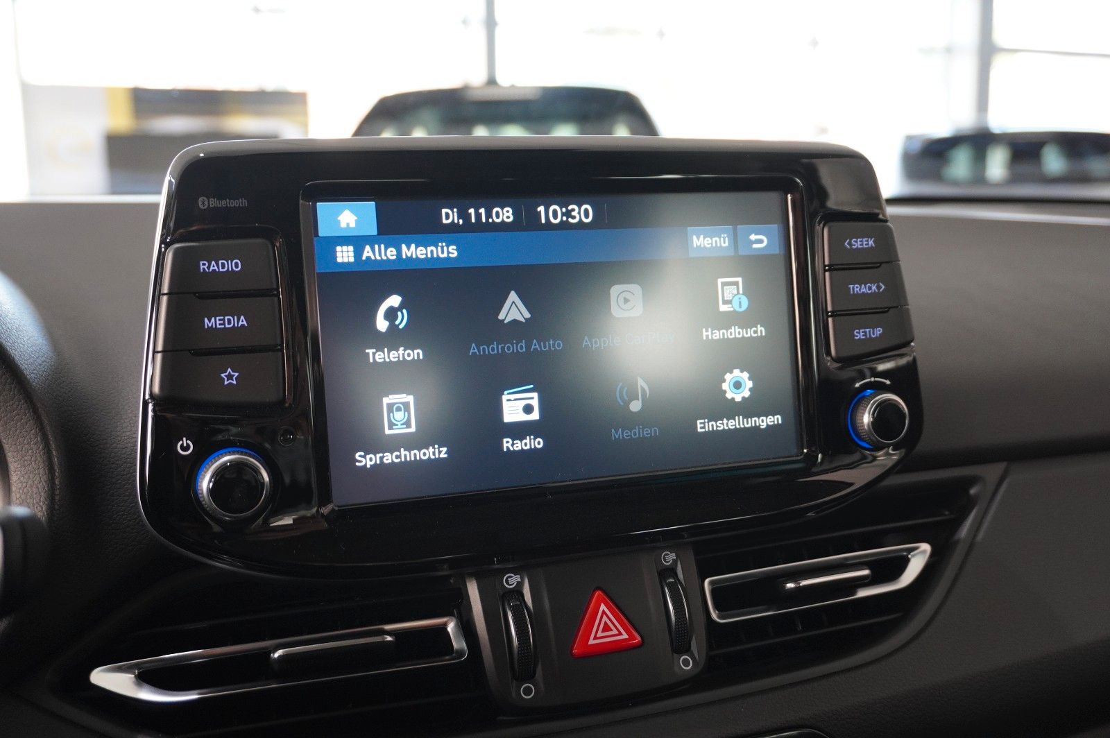 Fahrzeugabbildung Hyundai i30 LIM. 1.5 T-GDI 48V NAVI/LED/SPORT/KAMERA/DAB