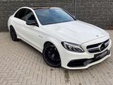 Mercedes-Benz C 63 AMG Limousine 360° Cam, Burmester, SportAGA - Mercedes-Benz C 63 AMG: Sport