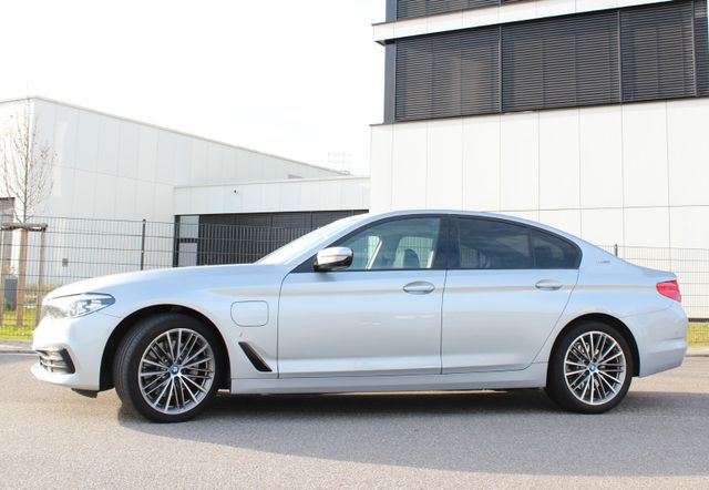 BMW 530e - iPerformance Limousine - Sport Line 