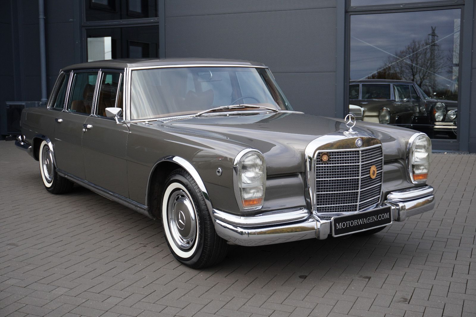 Fahrzeugabbildung Mercedes-Benz 600