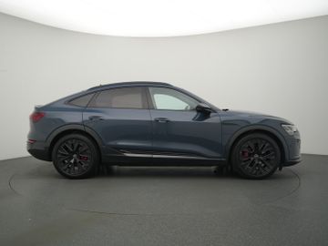 Audi Q8 - 3