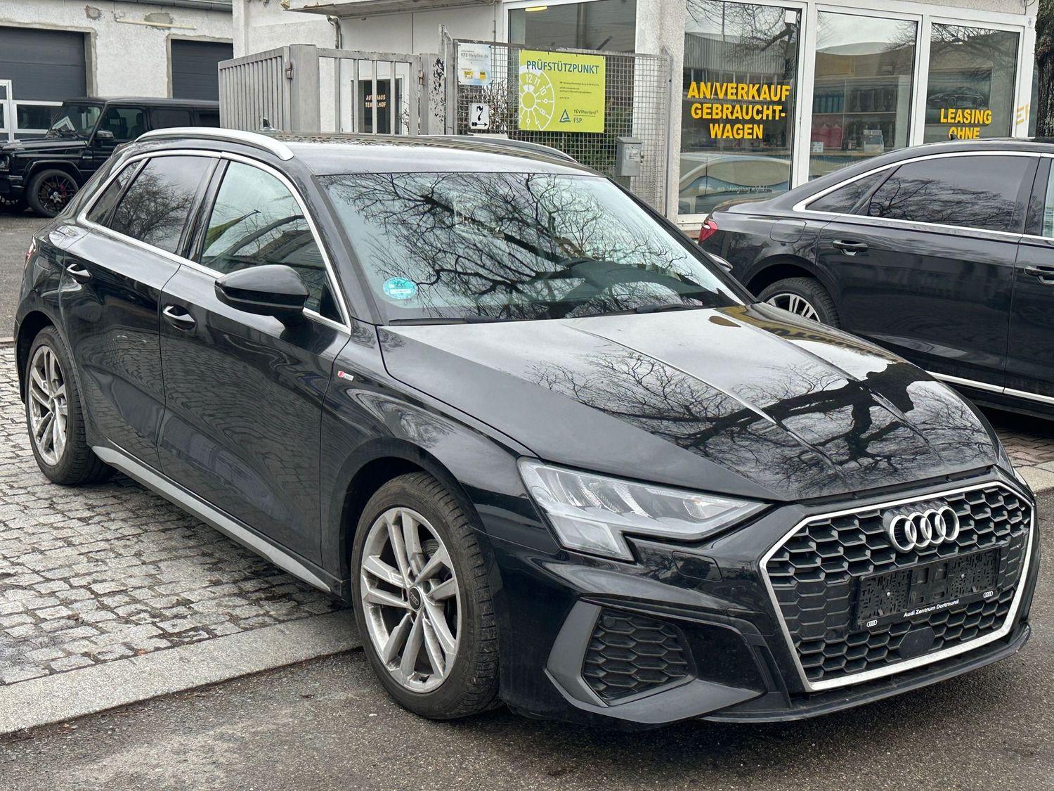 Audi A3 35 2.0TDi S-Line Sportback ACC-Navi-Spur-Virt