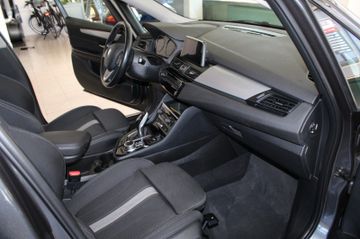 BMW 218 Active Tourer - 12