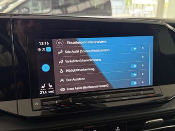 Volkswagen Caddy 2.0TDI DSG STYLE NAV PRO STANDHZ PANO AHK