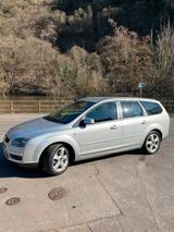 Ford Focus Mk2 Titanium 1.6 Benzin TÜV bis... - Ford Focus aus 2007: Titanium