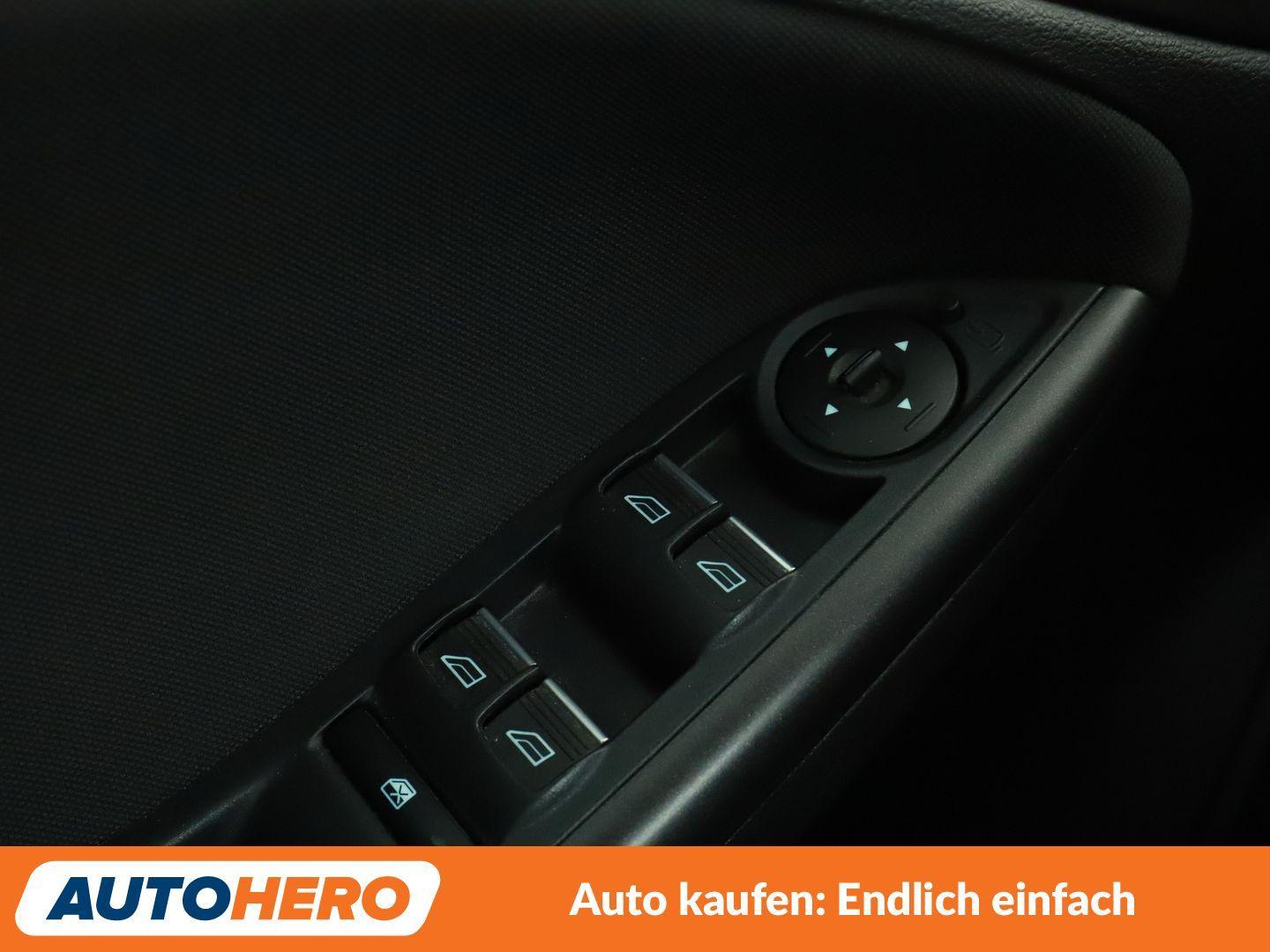 Ford Focus 1.0 EcoBoost ST-Line Aut*NAVI*TEMPO*CAM*