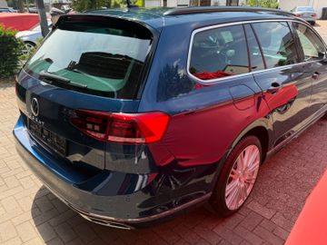 Volkswagen Passat - 7