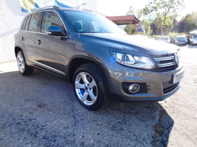 Fahrzeugabbildung Volkswagen Tiguan Sport & Style 4Motion/1.Hd/Kam/Navi/DSG/