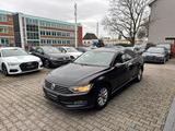 Volkswagen Passat Lim. Comfortline BMT/Start-Stopp - Volkswagen Passat in Frankfurt (Main)