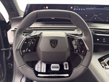 Peugeot 3008 1.2 145 GT Kam.+KeyLess+LED+Navi+SD+SHZ+ACC
