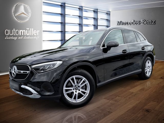 MERCEDES-BENZ GLC 200 4M AVANTGARDE+AHK+CARPL+AMBIENTE+EL.HECK