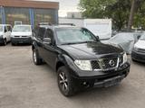 Nissan Pathfinder 2.5 dCi SE*AUTO*NAVI*KAM*7-SITZER*AHK
