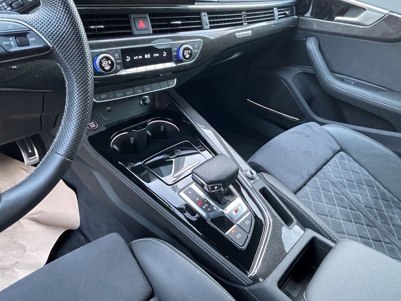 Audi S4 - Bild 16