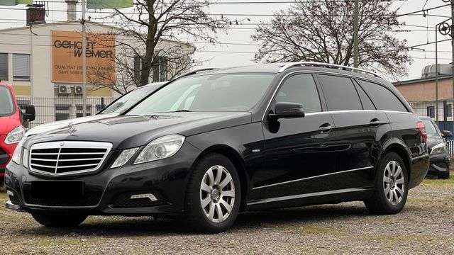 Mercedes-Benz E 220 CDI BlueEfficiency #Avantgarde#Comand#Glas