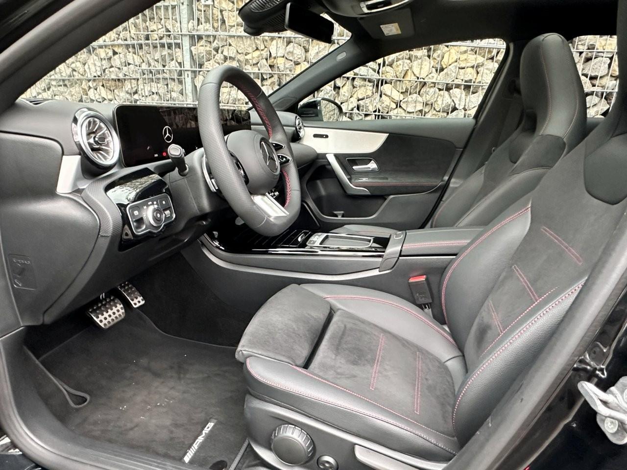 Mercedes-Benz A 250 e AMG Pano -Kamera -Ambiente -LED -Keyless
