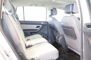Volkswagen Touran 1.6 TDI Comfortline FRONT+AHK+7 SITZER