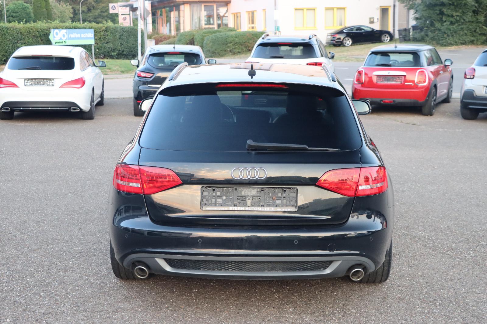 AUDI A4 AVANT - S LINE - 239 CV - BVA