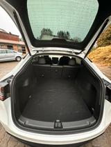 Tesla Model Y Long Range - Allradantrieb mit Dual... - Tesla Model Y Gebrauchtwagen