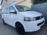 Volkswagen T5 Caravelle 2.0 TDI 140 PS 6 Gang Navi 7Sitzer - VW T5 Caravelle 7-Sitzer