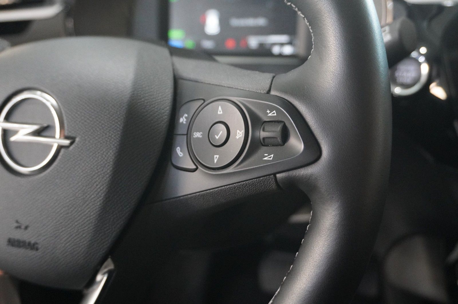 Fahrzeugabbildung Opel Corsa-e ELEGANCE 3-PHASIG NAVI/LED/KAMERA/SH/DAB