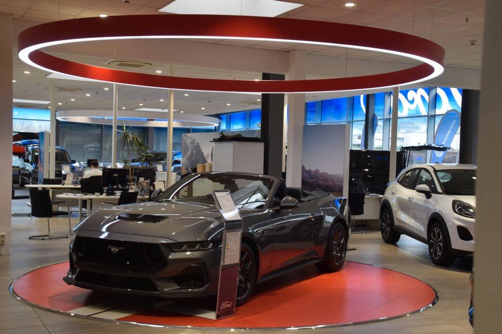 showroom-image-main