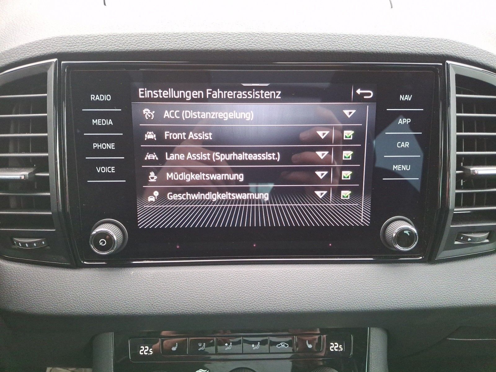 Skoda Karoq - Bild 14