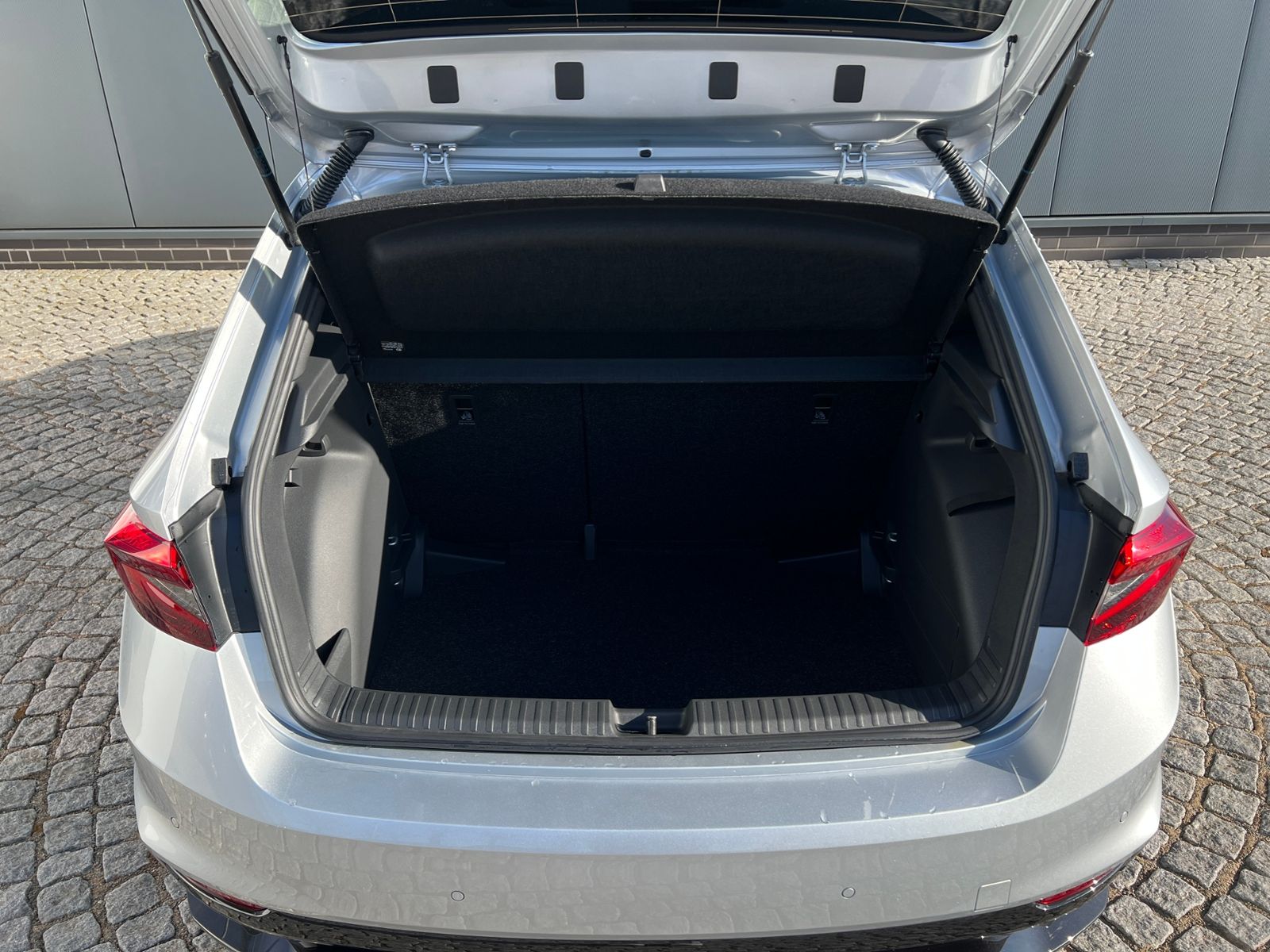 Fahrzeugabbildung SKODA Fabia Monte Carlo 1.5 TSI DSG *LED, ACC, SmartLi