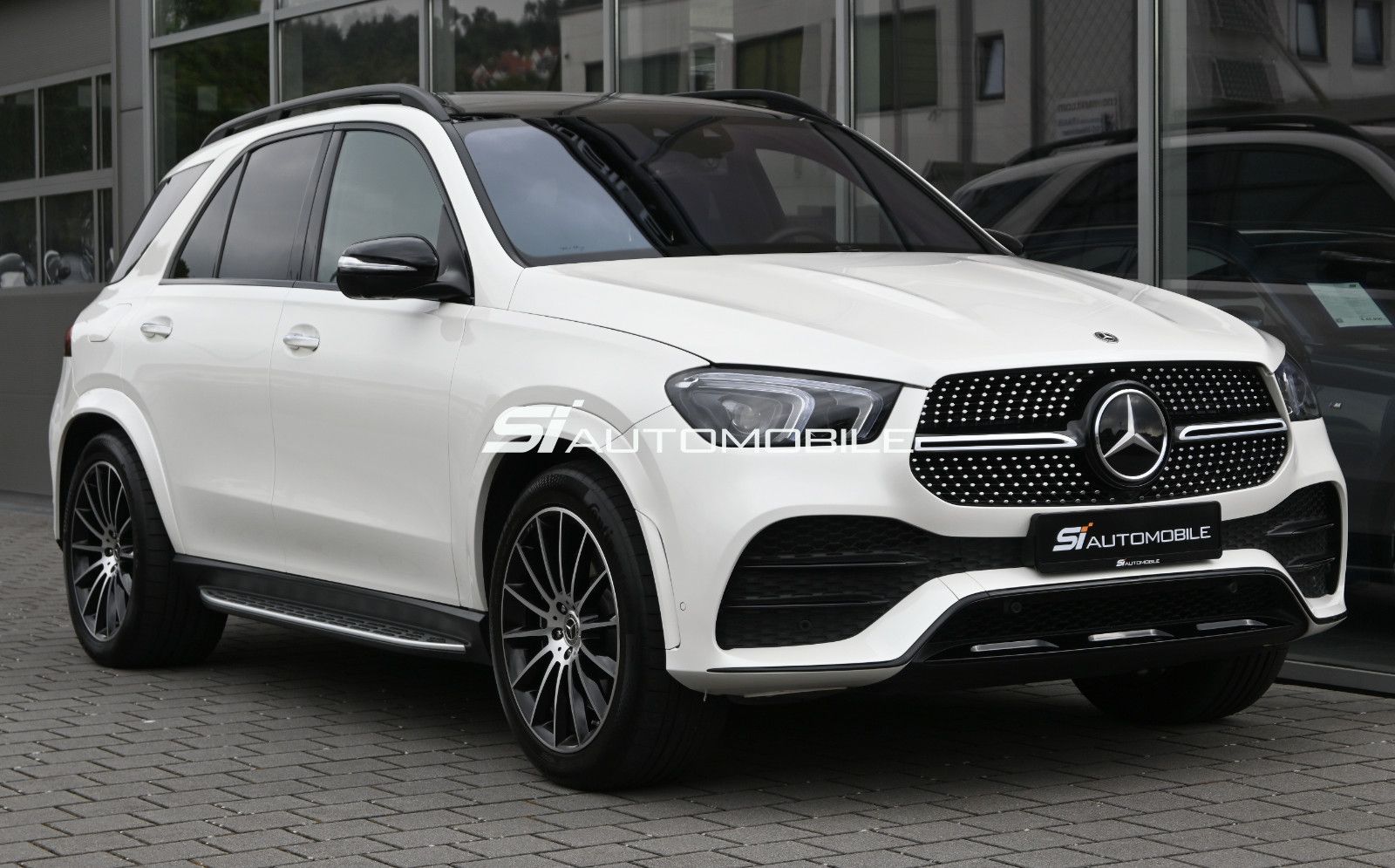 Fahrzeugabbildung Mercedes-Benz GLE 350 de 4MAT. AMG Line °NIGHT°UVP 112.533€°
